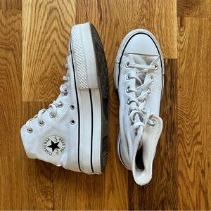 Converse Women's Chuck Taylor All Star Canvas Platform Lift High Top Sneaker